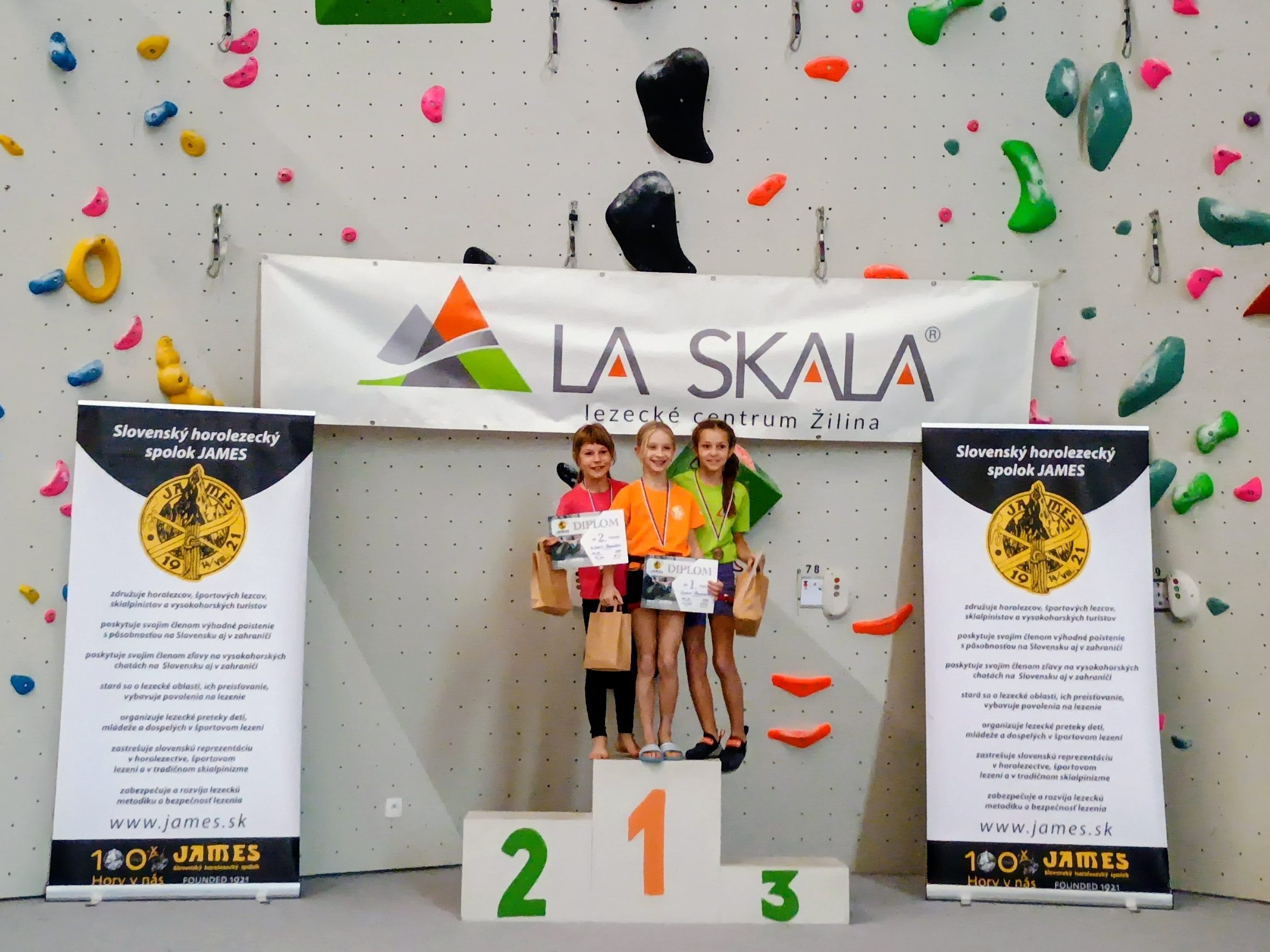 Majstrovstvá SR v lezení na rychlost Bohanicova Bandurova Sulikova